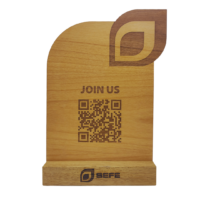 Leadgenerierung Tischaufsteller QR Code Holz
